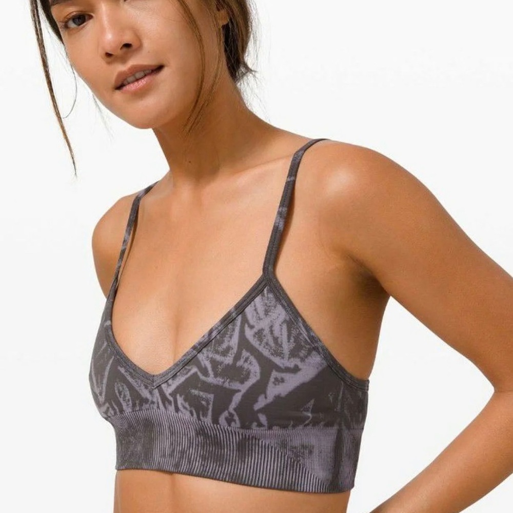 Lululemon Ebb to Street bra A/B